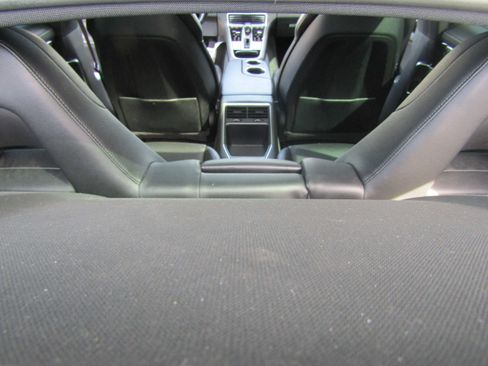 Used 2019 Porsche Panamera image 32