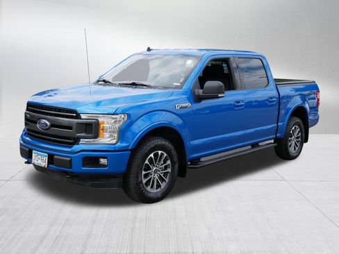 Used 2020 Ford F150 XLT w/ Equipment Group 302A Luxury AWD/4WD image 3