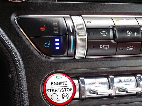 Used 2017 Ford Mustang GT Premium w/ Equipment Group 401A RWD image 37