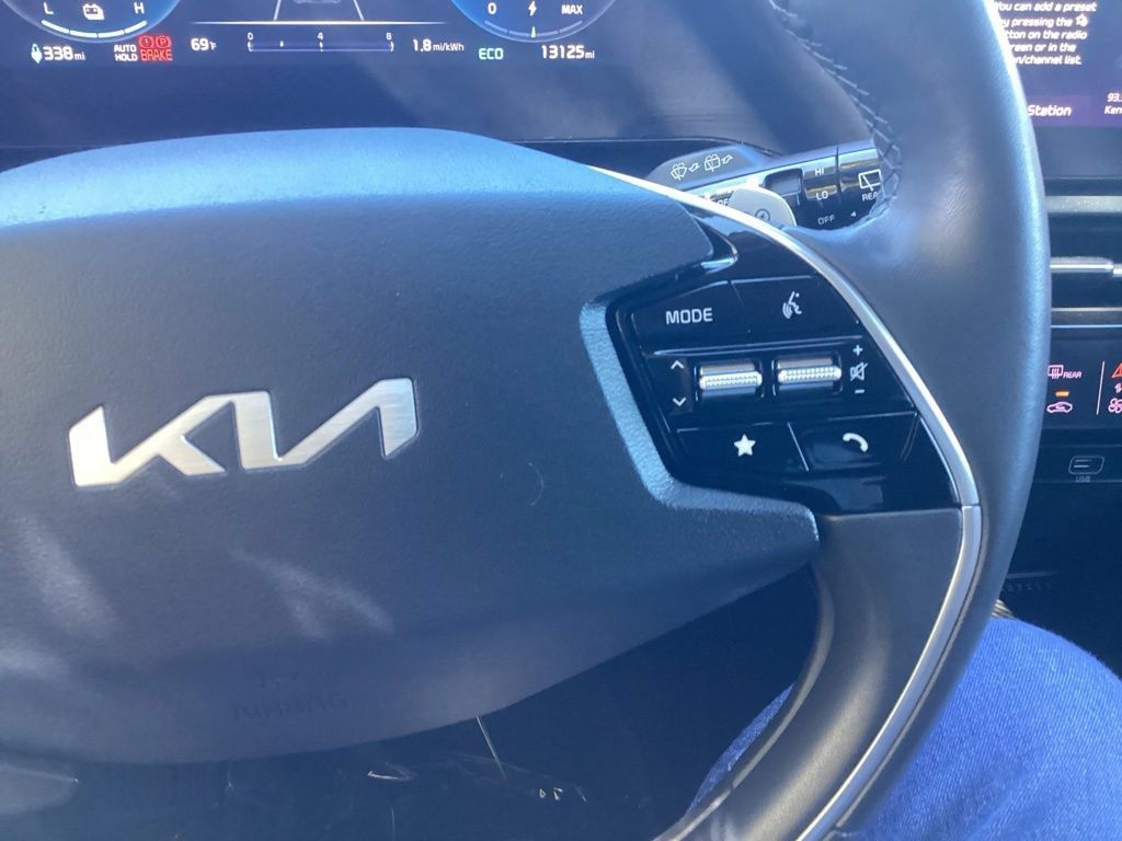 Used 2024 Kia Niro Wind w/ Wind Preserve Package FWD image 19