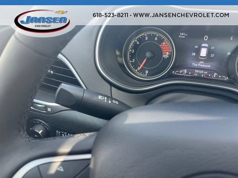 Used 2022 Jeep Cherokee Latitude Lux w/ Sun & Sound Group AWD/4WD image 24