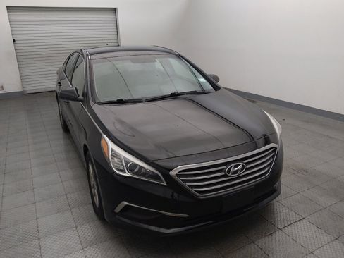 Used 2016 Hyundai Sonata SE FWD image 14