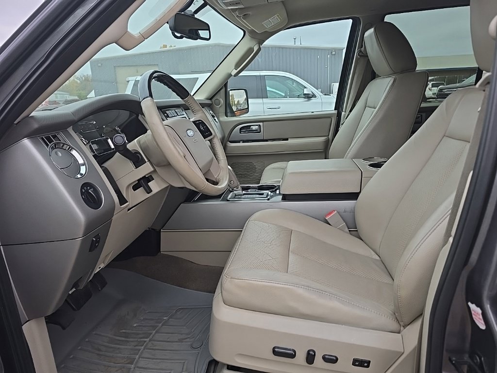 Used 2011 Ford Expedition Limited AWD/4WD image 12
