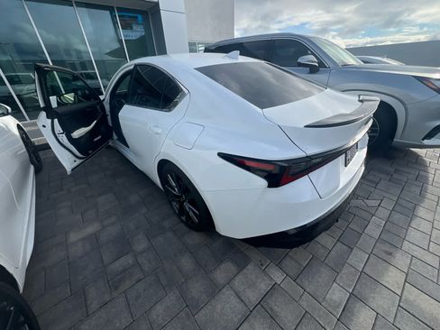 Used 2023 Lexus IS 350 F Sport image 7