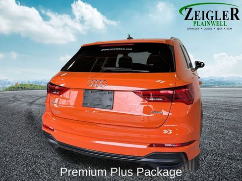 Used 2020 Audi Q3 2.0T Premium Plus w/ Premium Plus Package AWD/4WD image 5