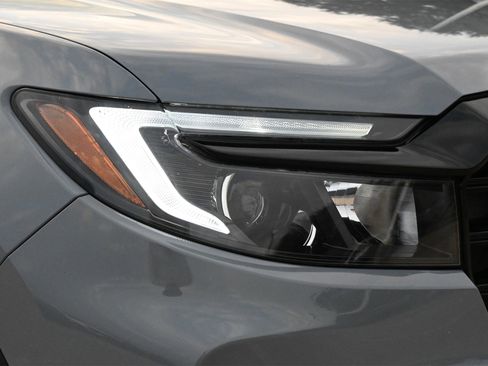 Used 2023 Honda Passport Elite image 29