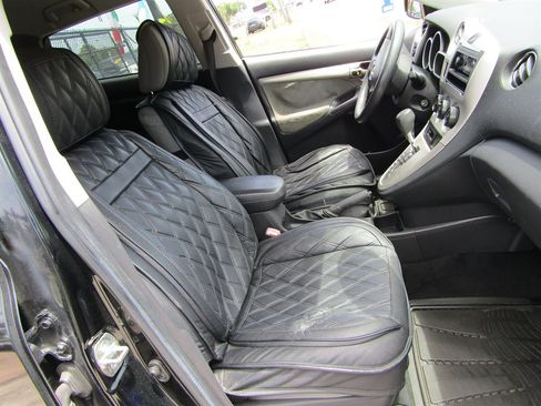 Used 2009 Toyota Matrix FWD image 5