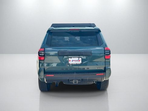 Used 2025 Toyota 4Runner TRD Off-Road AWD/4WD image 6