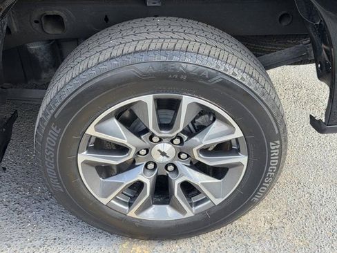 Used 2023 Chevrolet Silverado 1500 RST w/ Convenience Package II RWD image 8