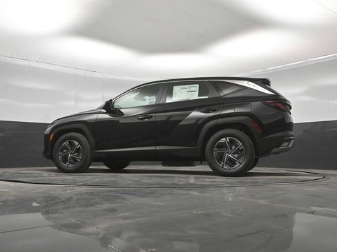 New 2026 Hyundai Tucson Blue SE FWD image 37
