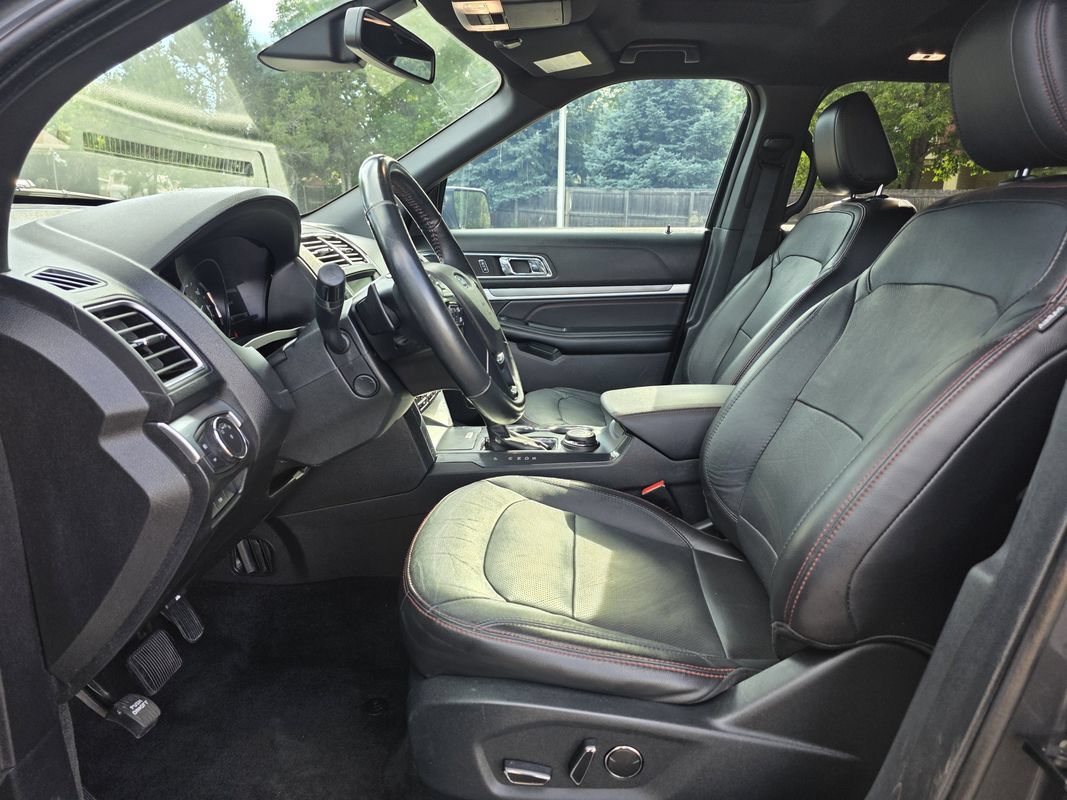 Used 2018 Ford Explorer Sport w/ Equipment Group 401A AWD/4WD image 15