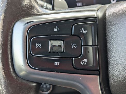 Used 2022 Chevrolet Silverado 1500 LTZ w/ Technology Package AWD/4WD image 16