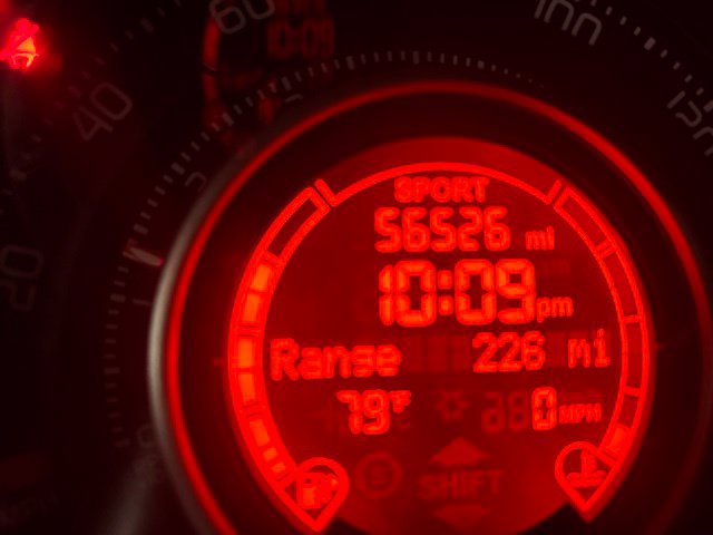 Used 2013 FIAT 500 Abarth w/ Beats Audio Pkg FWD image 17
