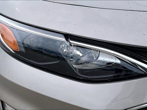 Used 2024 Chevrolet Malibu LS FWD image 27