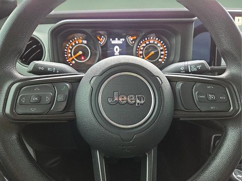 New 2025 Jeep Gladiator Sport image 24