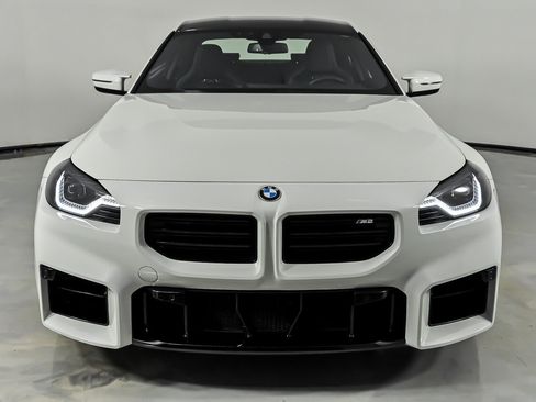 Used 2023 BMW M2 w/ Carbon Package RWD image 5