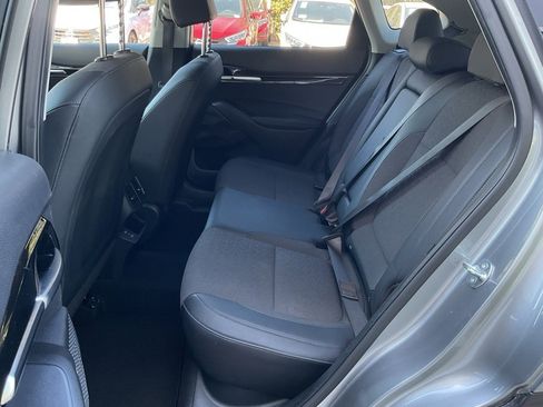 Used 2025 Kia Seltos S image 15