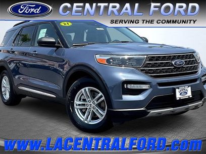 Certified 2021 Ford Explorer XLT w/ Equipment Group 202A