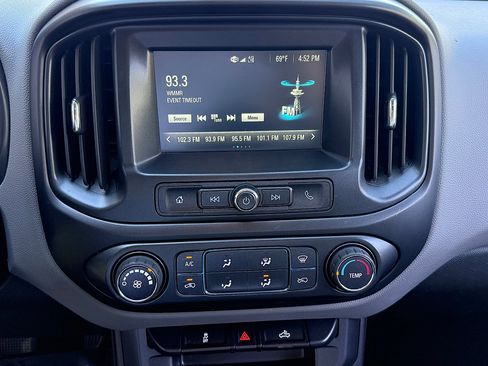 Used 2017 Chevrolet Colorado W/T w/ WT Convenience Package AWD/4WD image 27