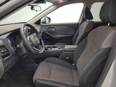 Used 2023 Nissan Rogue SV AWD/4WD image 17