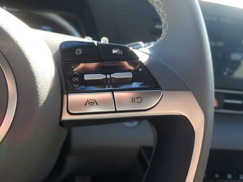 New 2026 Hyundai Elantra Sport FWD image 21