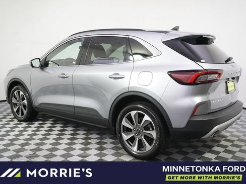 Certified 2023 Ford Escape Platinum AWD/4WD image 3