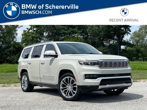 Used 2022 Jeep Grand Wagoneer Series II w/ Flexible Seating Group AWD/4WD image 1