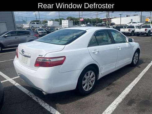 Used 2007 Toyota Camry XLE FWD image 5