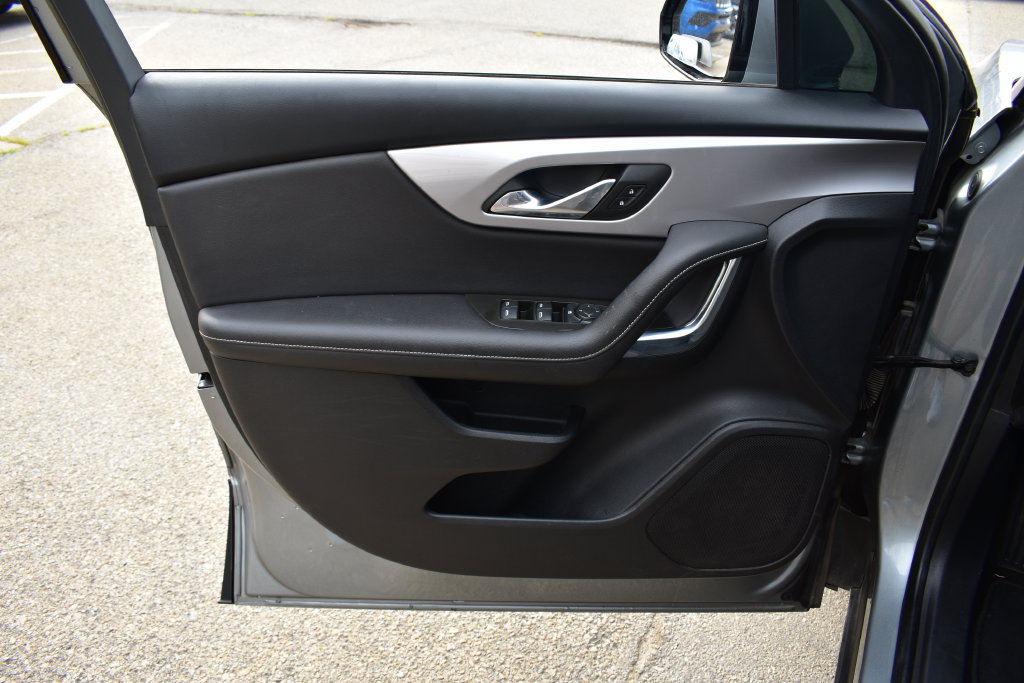 Used 2023 Chevrolet Blazer LT AWD/4WD image 12