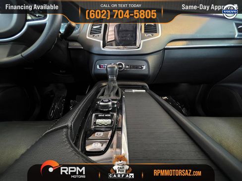 Used 2020 Volvo XC90 T5 Momentum w/ Protection Package Premier FWD image 18