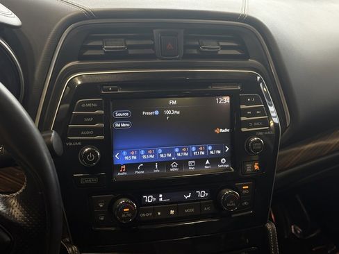 Certified 2018 Nissan Maxima Platinum image 12