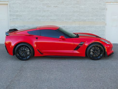 Used 2017 Chevrolet Corvette Grand Sport RWD image 27