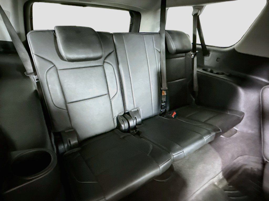 Used 2020 GMC Yukon XL SLT w/ Open Road Package AWD/4WD image 29