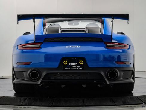 Used 2019 Porsche 911 GT2 RS RWD image 15