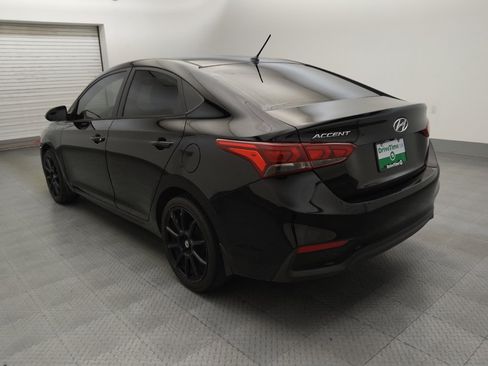 Used 2022 Hyundai Accent SE FWD image 5