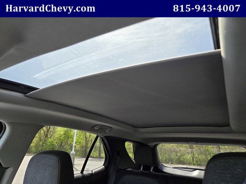 Used 2023 Chevrolet Equinox LT AWD/4WD image 16