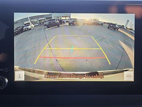 Used 2025 Toyota Tacoma SR5 image 12