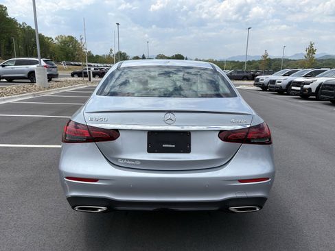 Used 2021 Mercedes-Benz E 350 4MATIC Sedan image 10
