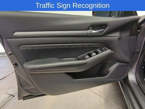 Certified 2023 Nissan Altima 2.5 SV w/ SV Premium Package image 25