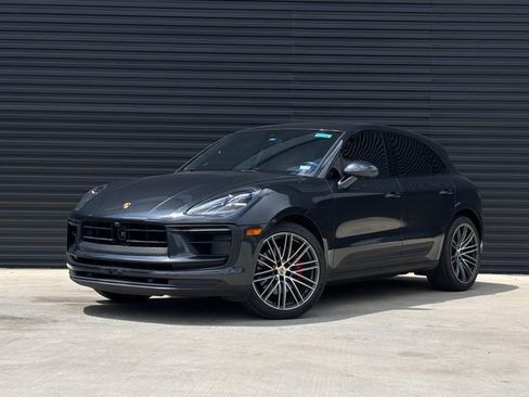 Certified 2025 Porsche Macan S AWD/4WD image 1