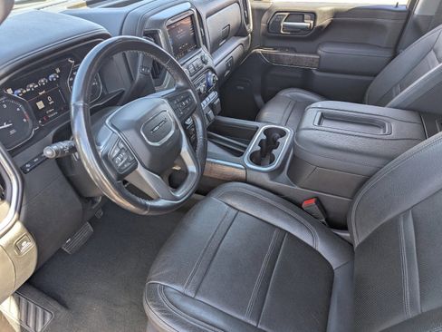 Used 2021 GMC Sierra 2500 Denali w/ Denali Ultimate Package image 22