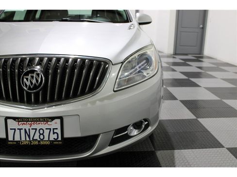 Used 2017 Buick Verano Leather image 8