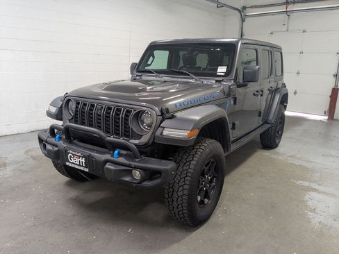 Used 2023 Jeep Wrangler Unlimited Rubicon 4xe AWD/4WD image 11