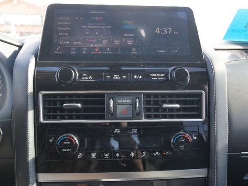 Used 2024 INFINITI QX80 Luxe AWD/4WD image 23
