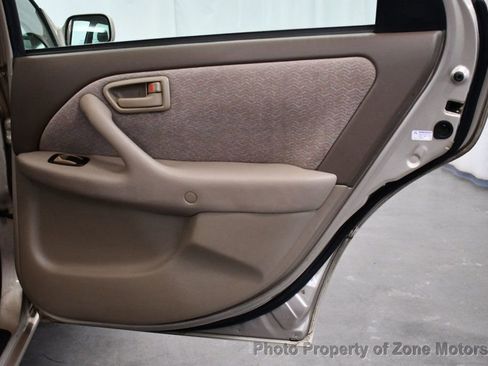 Used 1997 Toyota Camry LE image 13