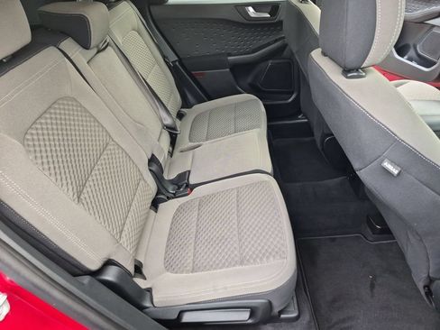 Used 2020 Ford Escape SE FWD image 18