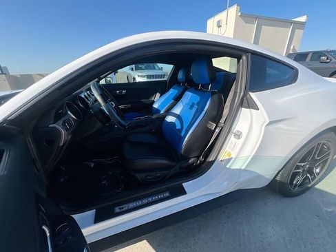 Used 2023 Ford Mustang Premium RWD image 14