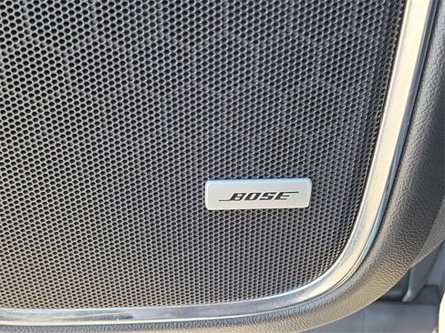 Used 2015 GMC Yukon XL Denali w/ Premium Package image 15