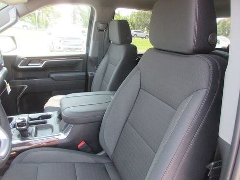 New 2026 GMC Sierra 1500 Elevation AWD/4WD image 13