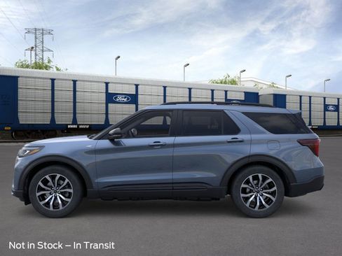 New 2026 Ford Explorer ST-Line w/ Premium Package image 3